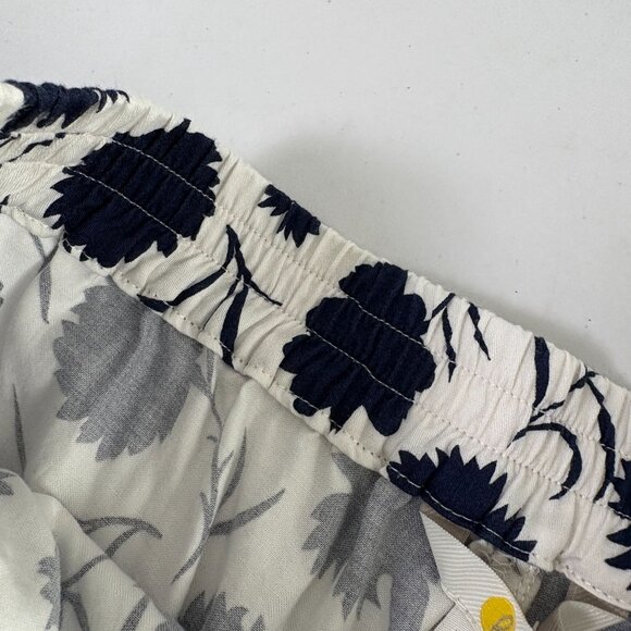 Boden Floral Pajama Set Top Shorts Size 10 White Blue Floral Sleepwear Cotton - Picture 16 of 16